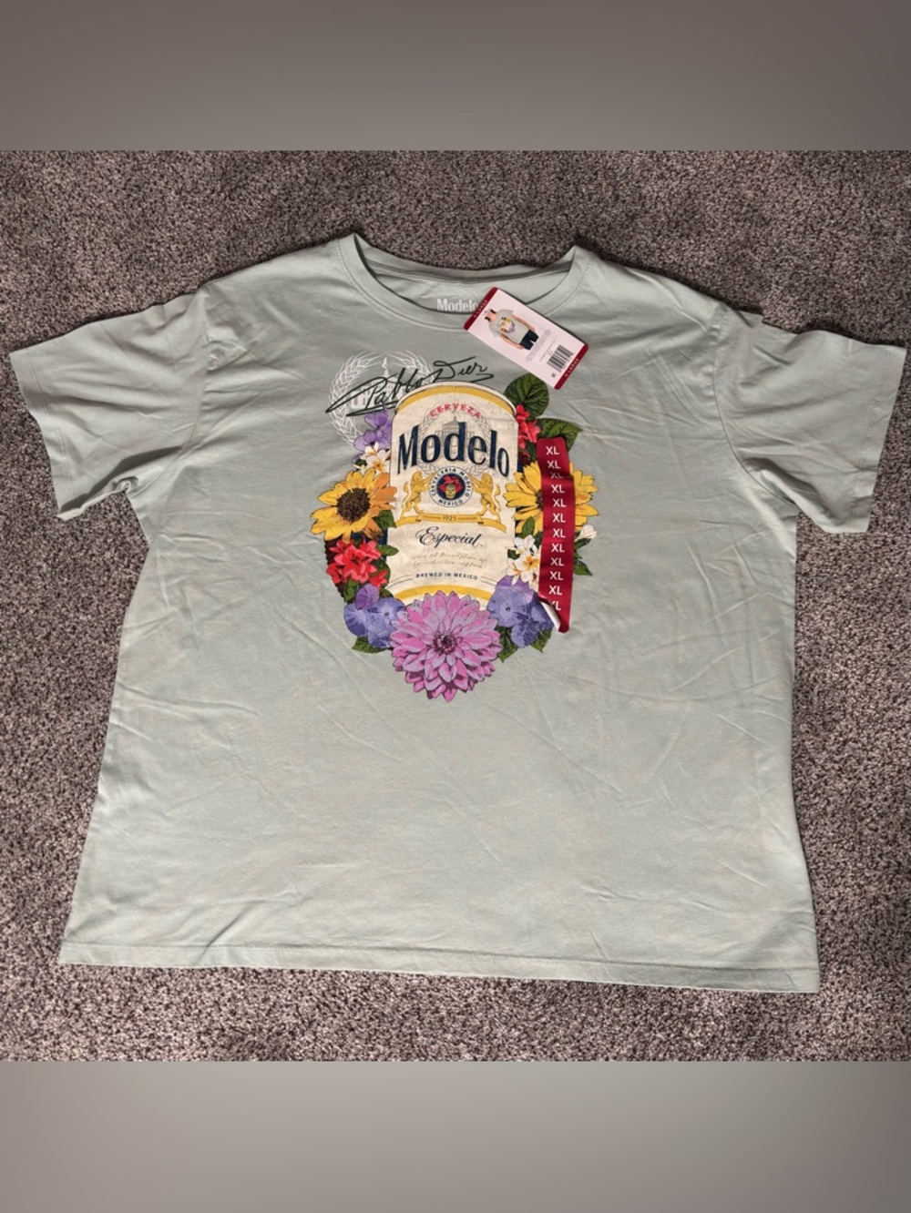 Cerveza Modelo Women's Licensed Green Graphic T-Shirt - Size: XL NWT